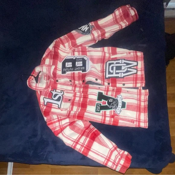 Brand: First Row - Picture 2 of 3